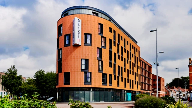 Gosford Gate 3