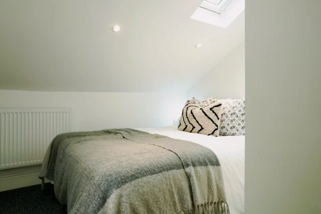 19 Driffield Street 2
