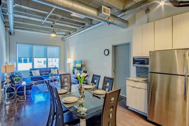 1BR Apartment Walking Distance to FOX Theatre 4